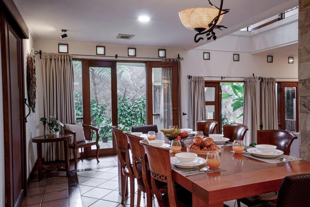 Pasteur Beautiful Luxury Home Bandung Exterior photo