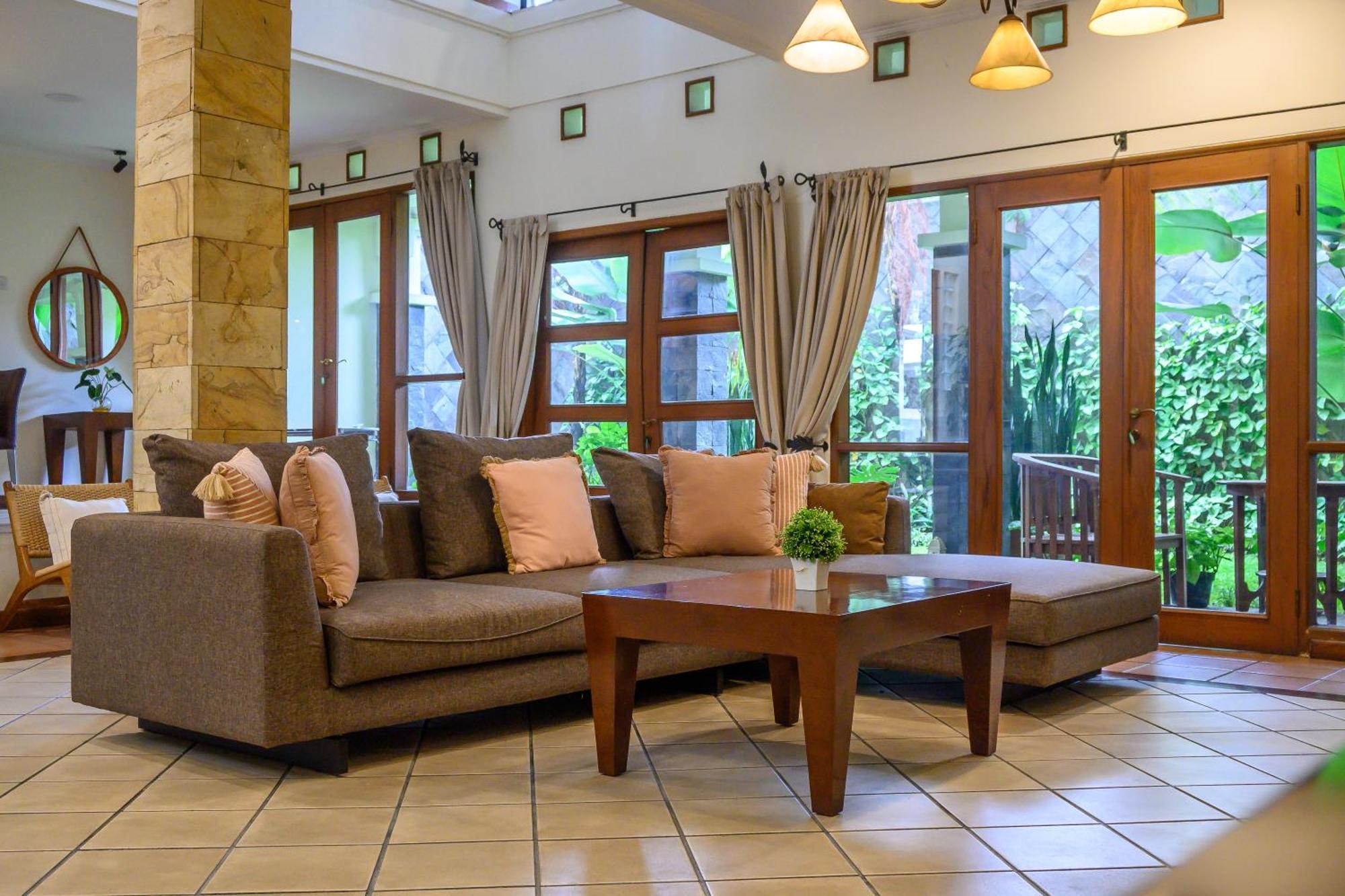 Pasteur Beautiful Luxury Home Bandung Exterior photo